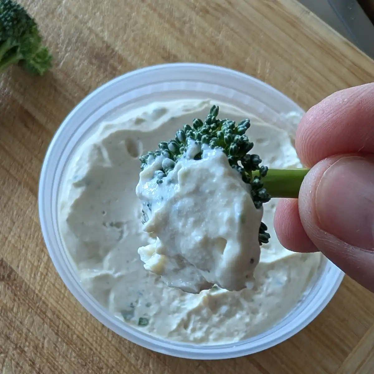 Broccoli Dipped in Jalapeño Horseradish Dip
