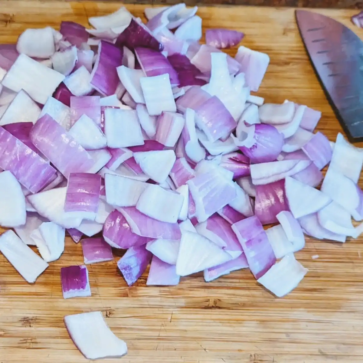 Raw Red Onions, Chopped